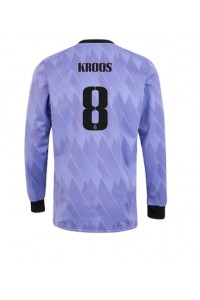 Real Madrid Toni Kroos #8 Fotballdrakt Borte Klær 2022-23 Lange ermer